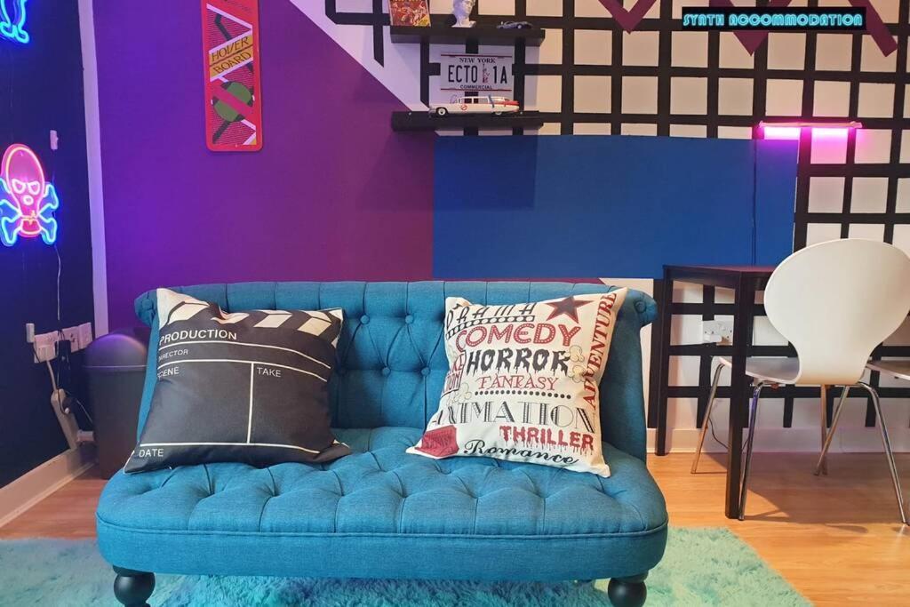80S Retro 1Bed Studio Serviced Apartment Canary Wharf Perfect For Solo & Couple Travellers 伦敦 外观 照片